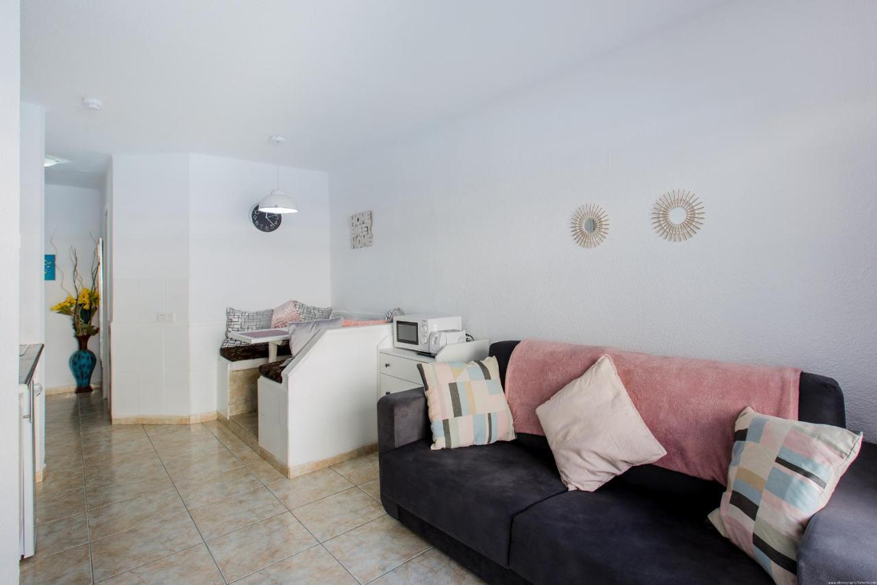 Great Location 1 Bedroom Apartment アデヘ エクステリア 写真