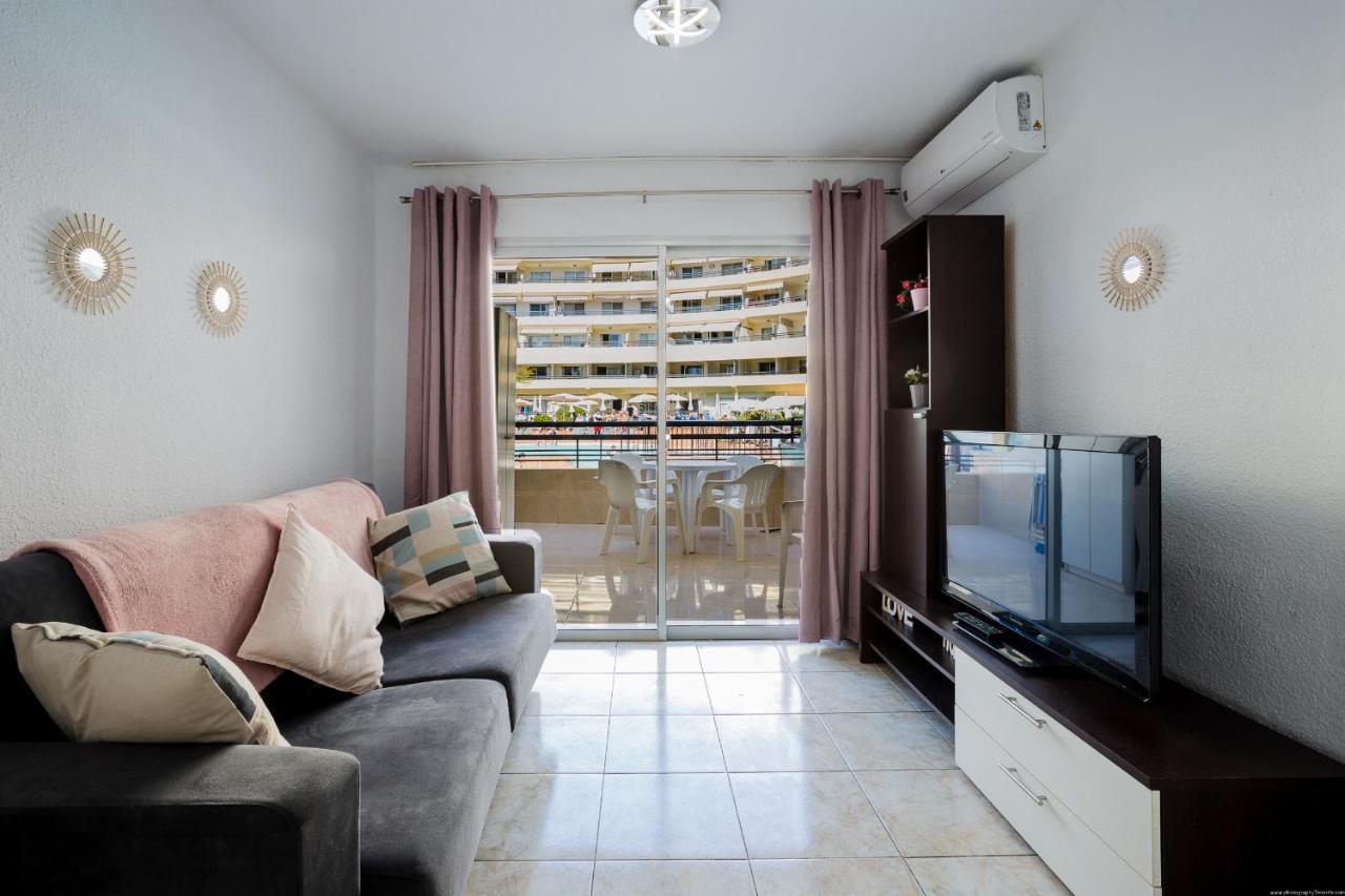 Great Location 1 Bedroom Apartment アデヘ エクステリア 写真