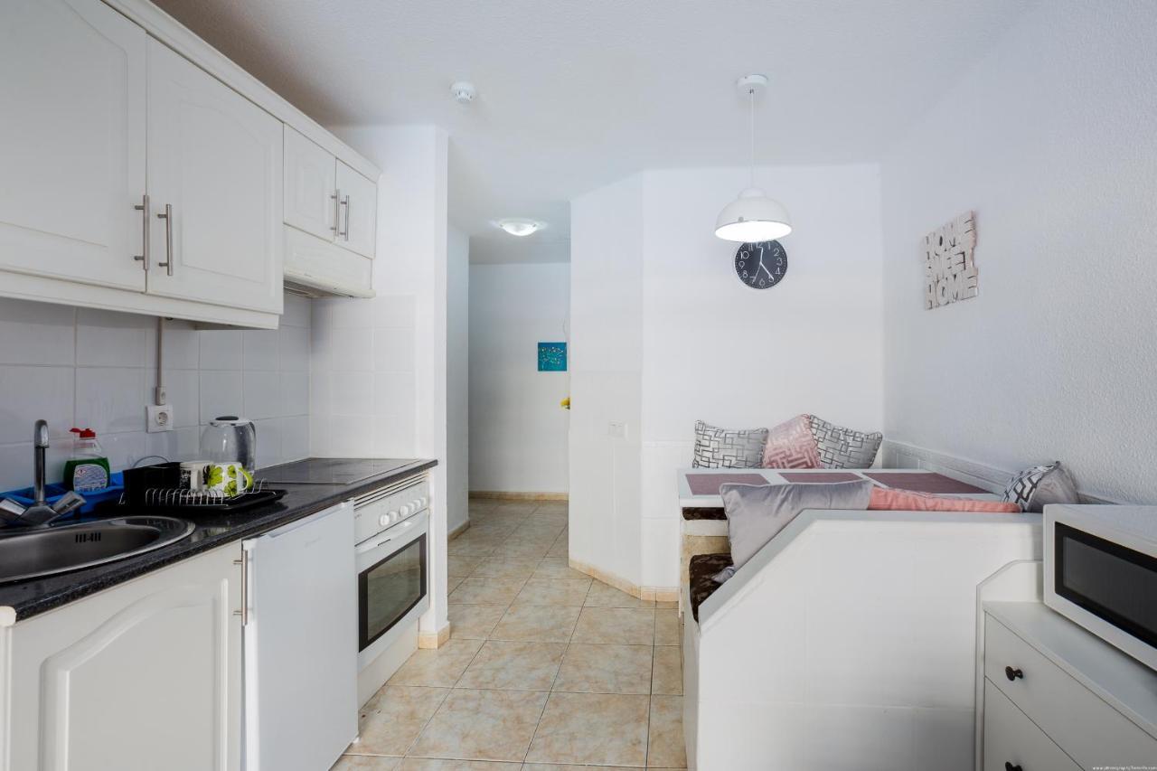 Great Location 1 Bedroom Apartment アデヘ エクステリア 写真